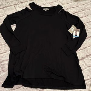 Kenneth Cole reaction long black open shoulder top